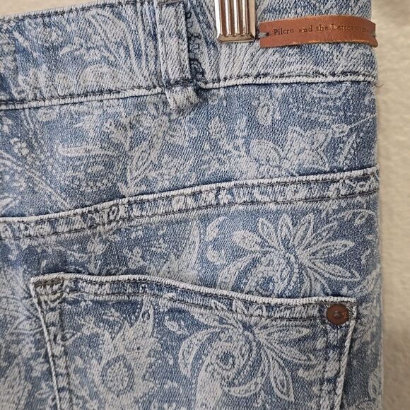 Pilcro by Anthropologie - high-Rise Trouser Boot it Paisley Print Jeans size 27 - Picture 2 of 11